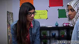 Moden arabisk mor and compeer s venn xxx if only regular school was this knulling hot. - Mia Khalifa