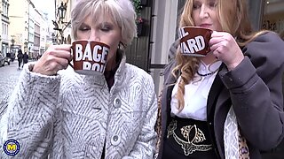 Strong oral duo between two old moms with nice assets